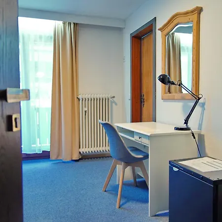 Casa de hóspedes Alpen Hotel 