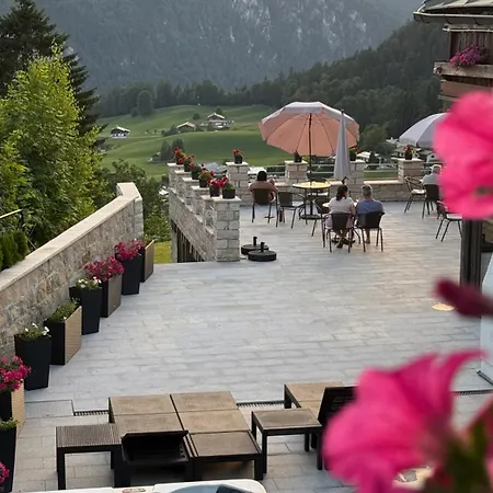Casa de hóspedes Alpen Hotel 