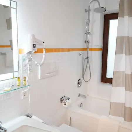 Guest house 