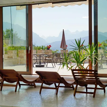 Guest house 