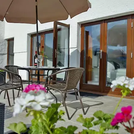 Casa de hóspedes Alpen Hotel 