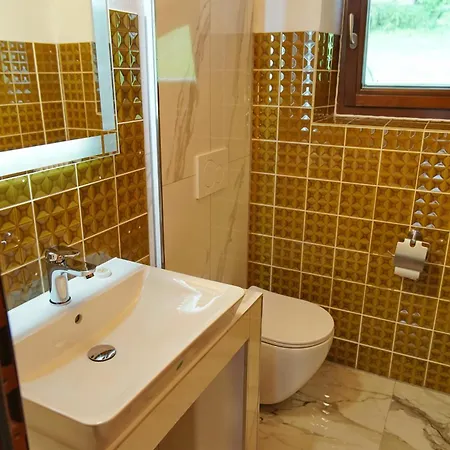 Casa de hóspedes Alpen Hotel 