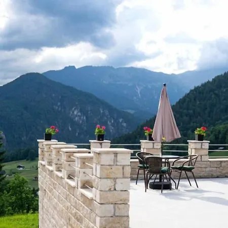 Alpen Hotel 
